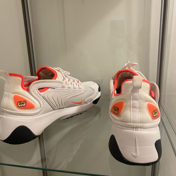 WMNS NIKE ZOOM 2K - Picture 12 of 12